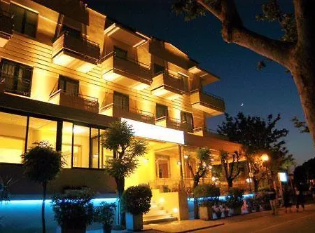 Vallechiara Ξενοδοχείο Cesenatico