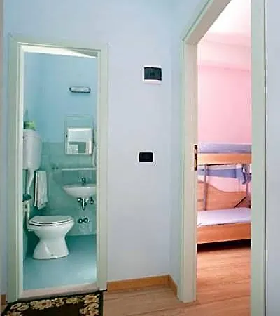 מלון Vallechiara 3*